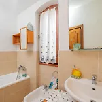 Villa Vi Con Piscina By Wonderful Italy