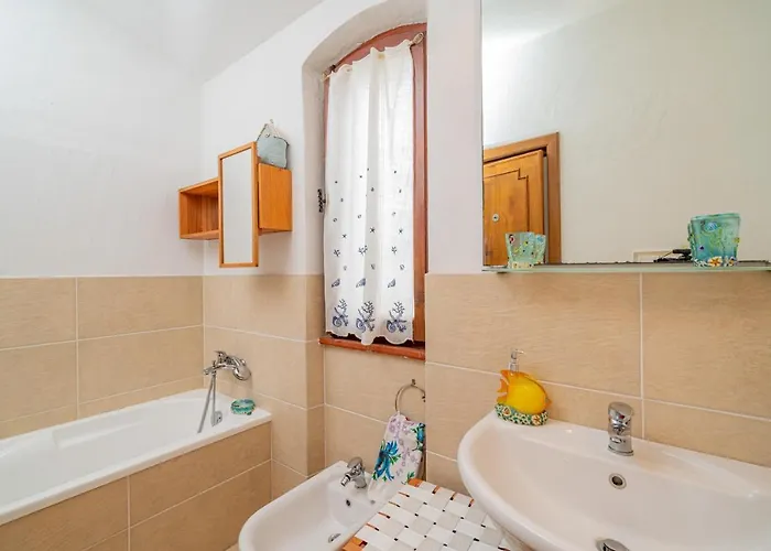 Villa Vi Con Piscina By Wonderful Italy